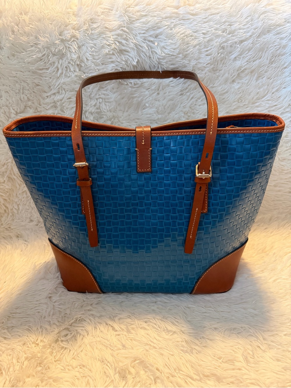 Dooney & Bourke Claremont Woven Dover Blue Tote - Picture 2 of 11